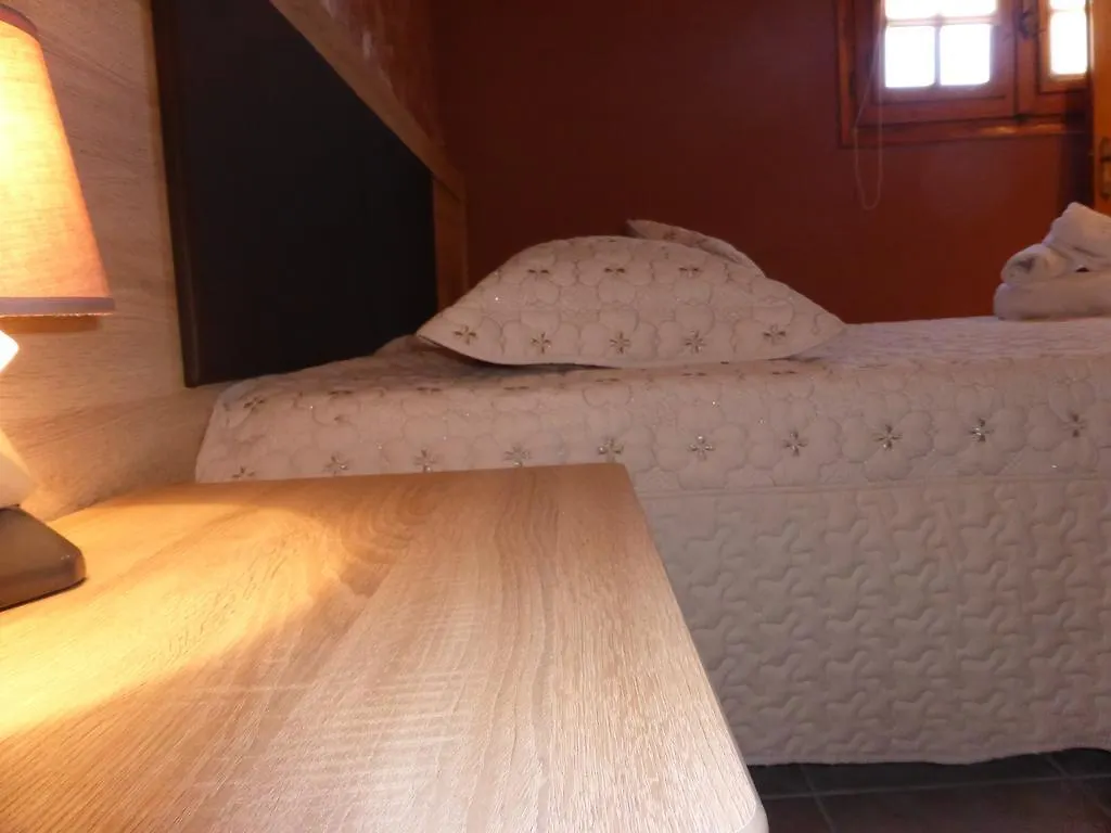 Apartment & Studios Haido ブアブロウ